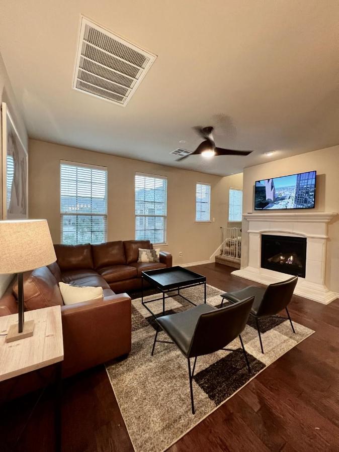Vila Luxury Legacy West Townhouse Plano Exteriér fotografie